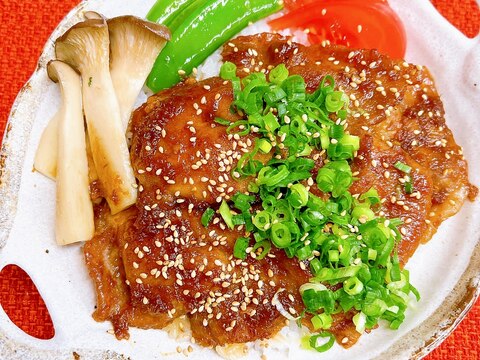 ねぎどっさり！豚肉の生姜焼き丼